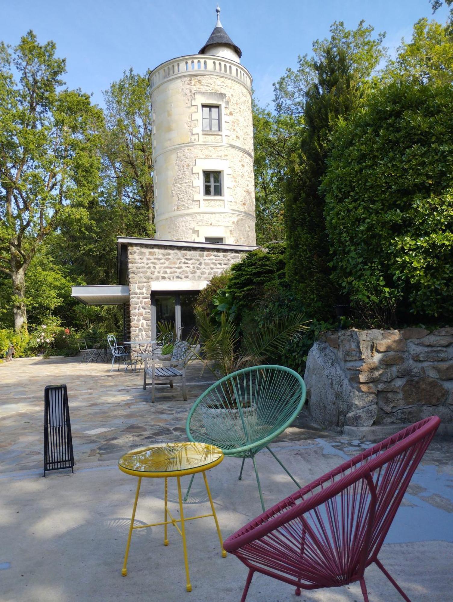 Chambres D'Hotes La Tour De Bellevue Saumur Eksteriør billede